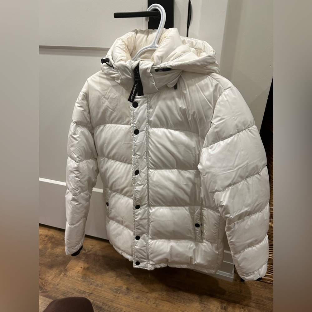 Aritzia SUPER PUFF